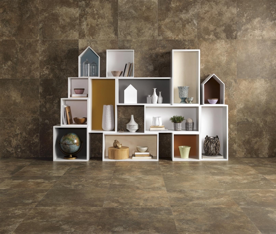 Caesar Tale noce contro padlólap nagy kép